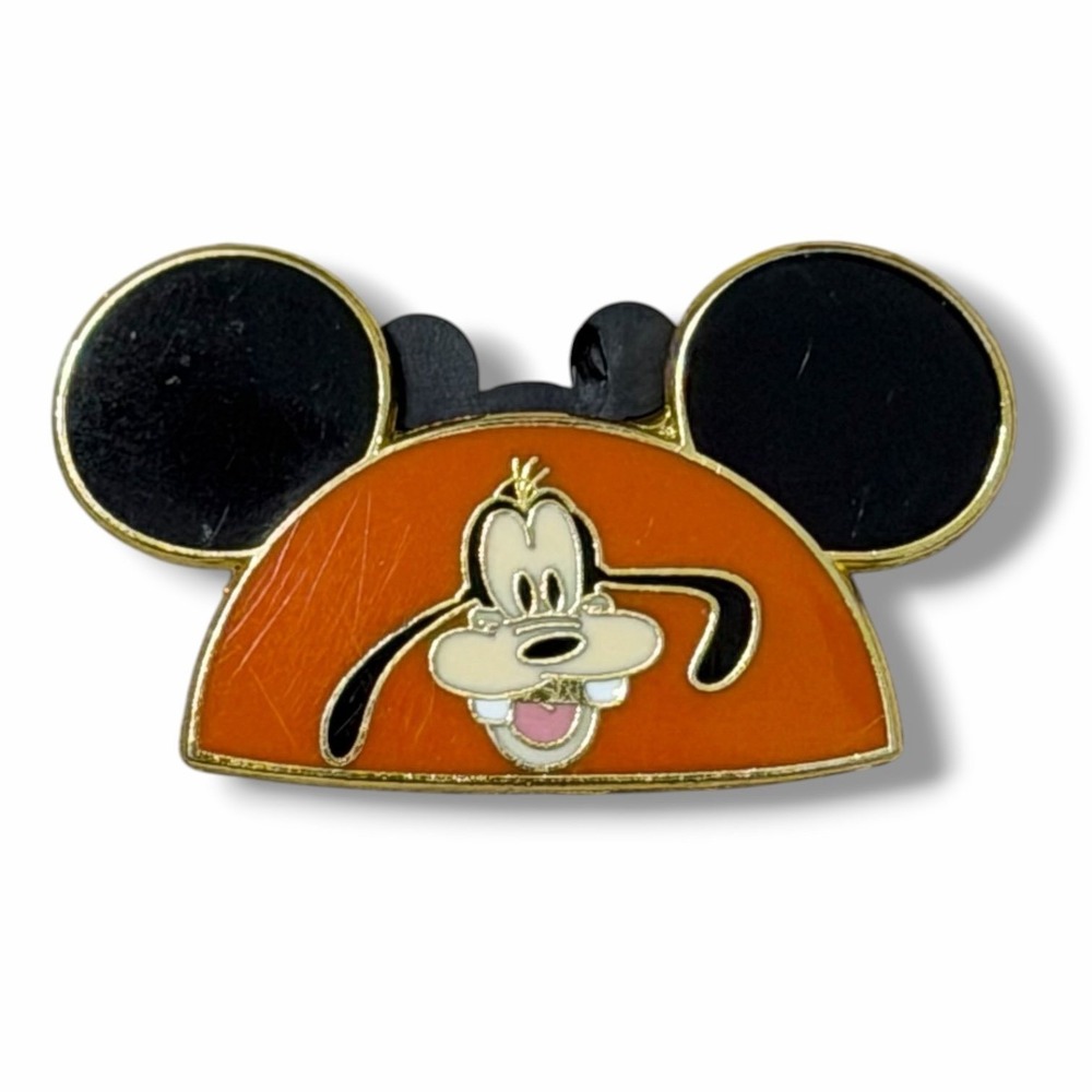 Walt Disney World Goofy Character Ear Hats 2008 Trading Pin J16